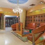 Holiday Inn Niagara Falls-By The Falls By Ihg