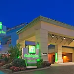 Holiday Inn Niagara Falls-By The Falls By Ihg