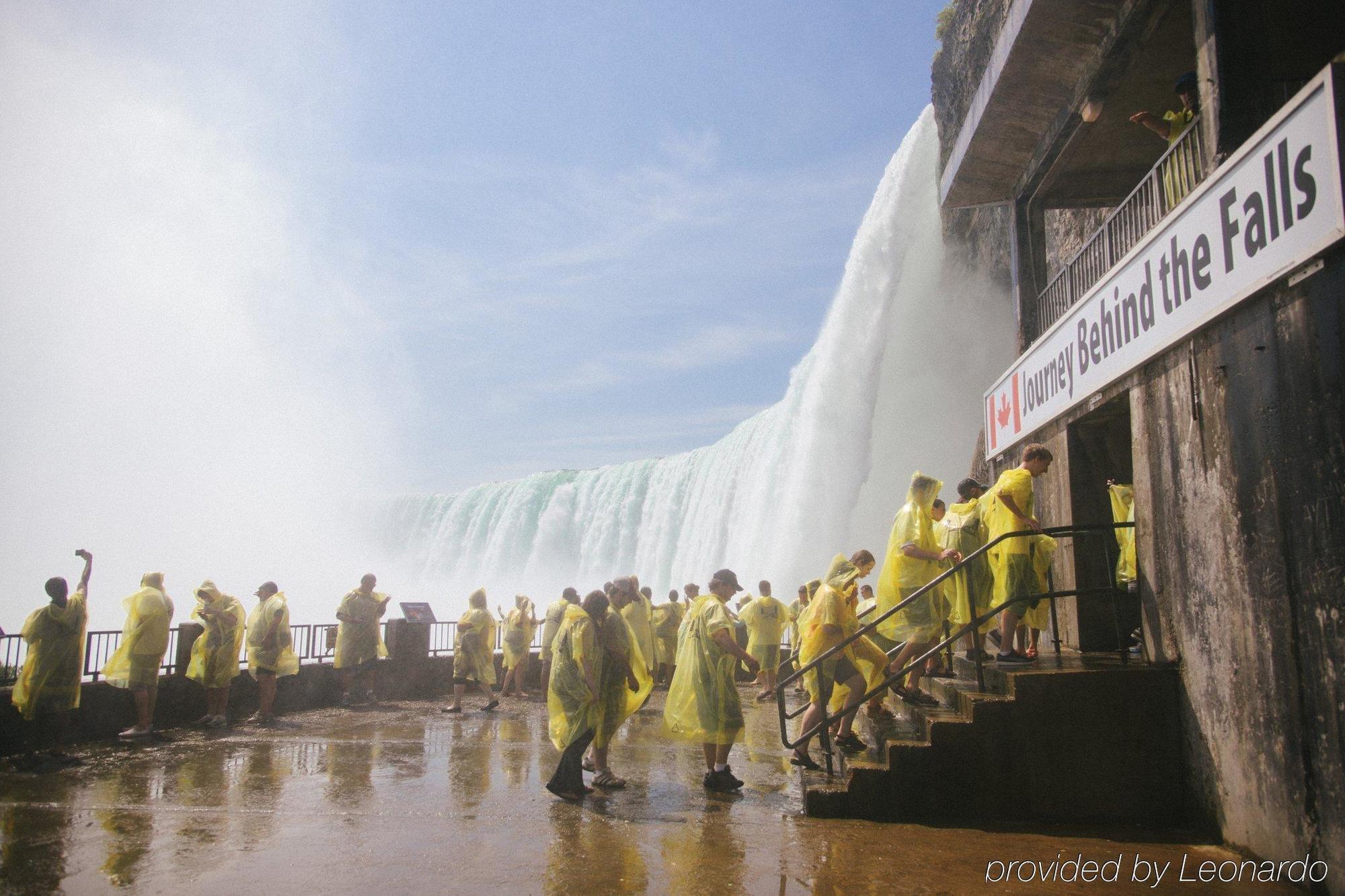 Falls-by The Falls By Ihg 3* Niagara Falls