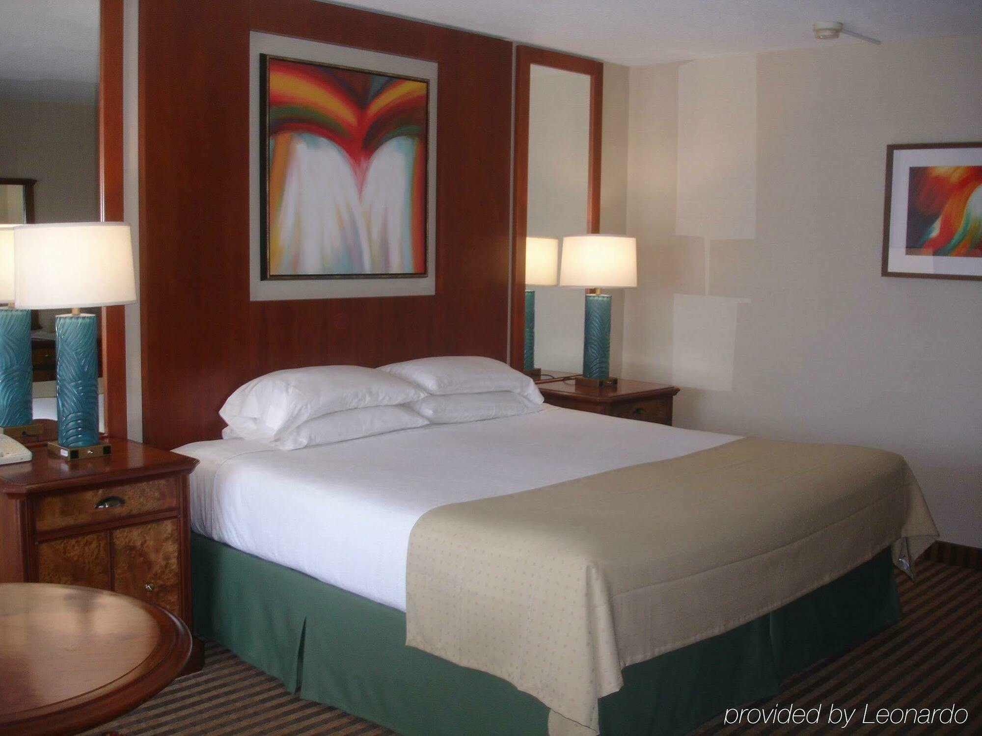 Falls-by The Falls By Ihg Resort